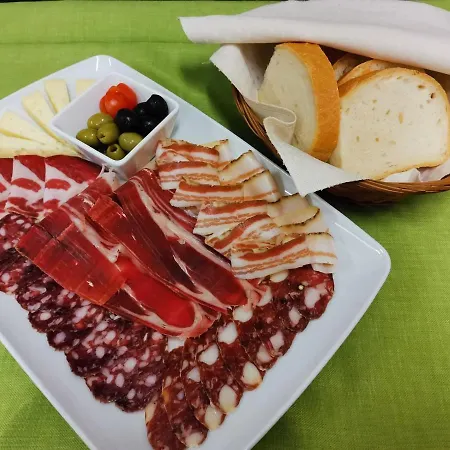 Çiftlik konaklama Farm Peternelj Ilirska Bistrica