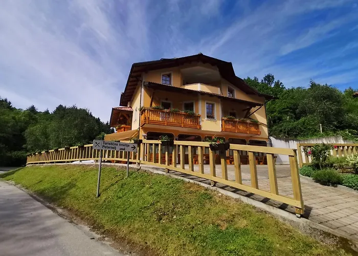 Farm Peternelj Alloggio per agriturismo Ilirska Bistrica